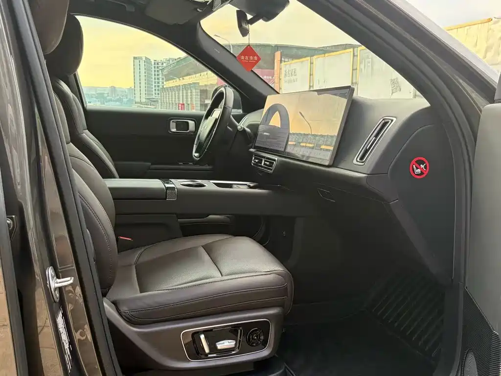 Li Auto Li L8 — миниатюра 24