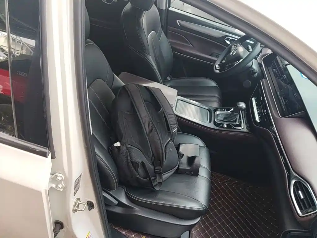 GAC Motor Trumpchi M6 — миниатюра 25