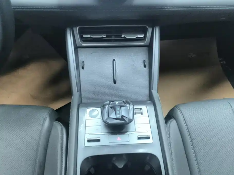 BYD Qin L — миниатюра 16