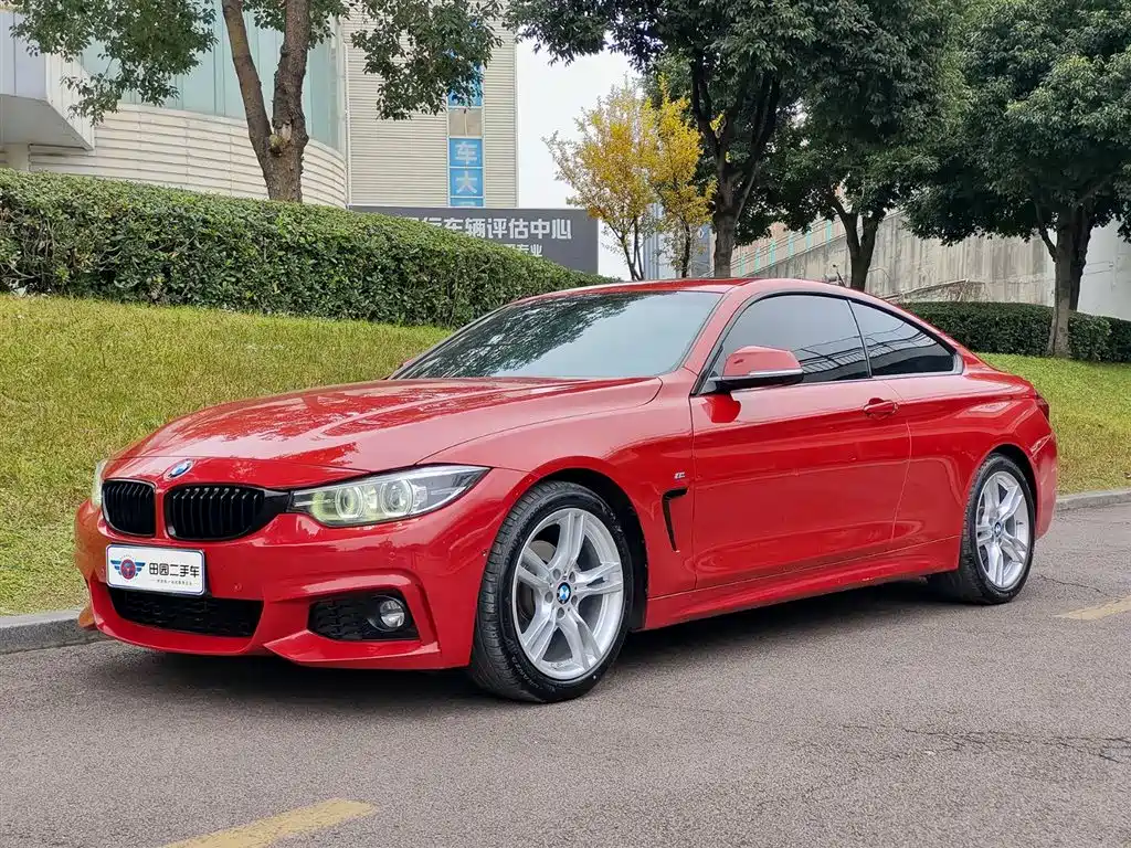 BMW 4 SERIES