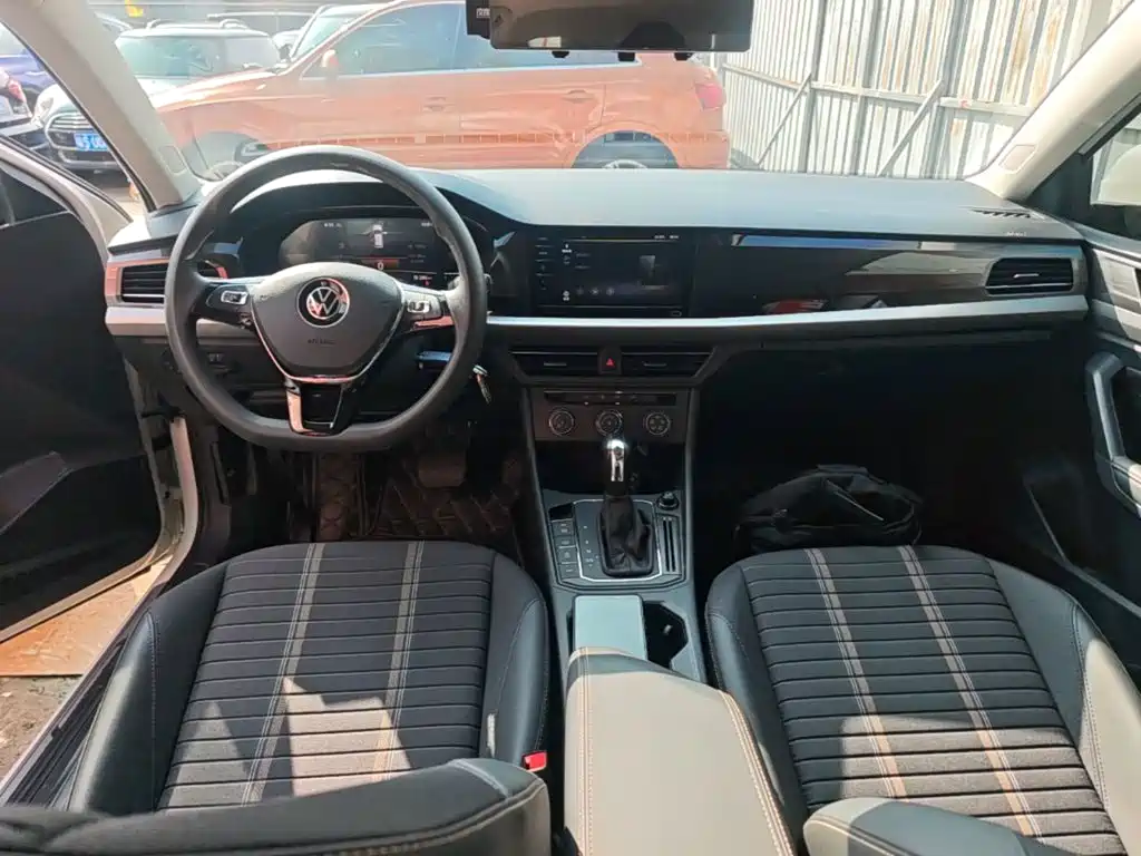 Volkswagen Lavida — миниатюра 10