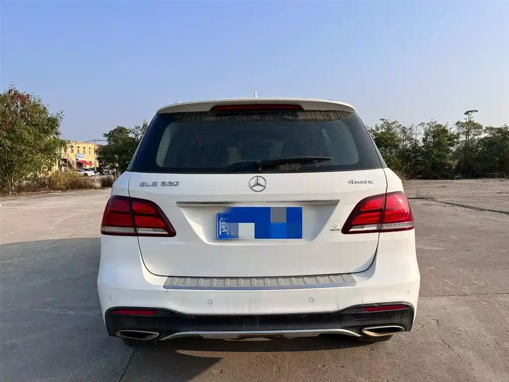 MERCEDES-BENZ GLE