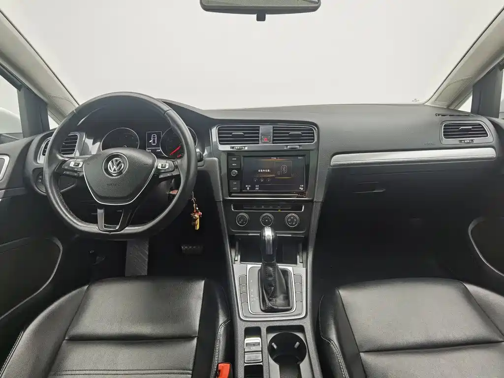 Volkswagen Golf — миниатюра 5
