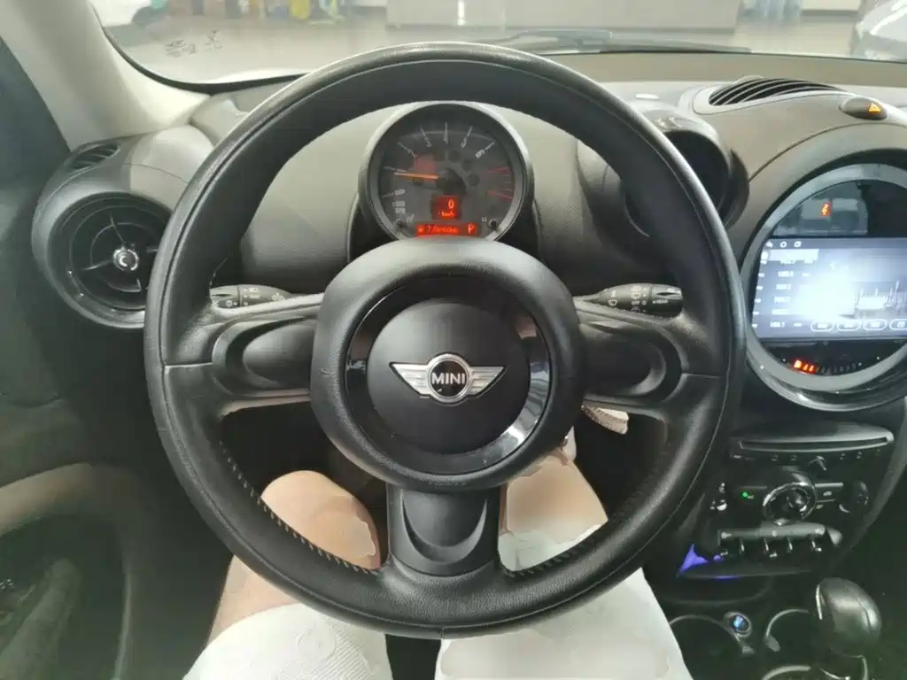 MINI Mini Countryman — миниатюра 11