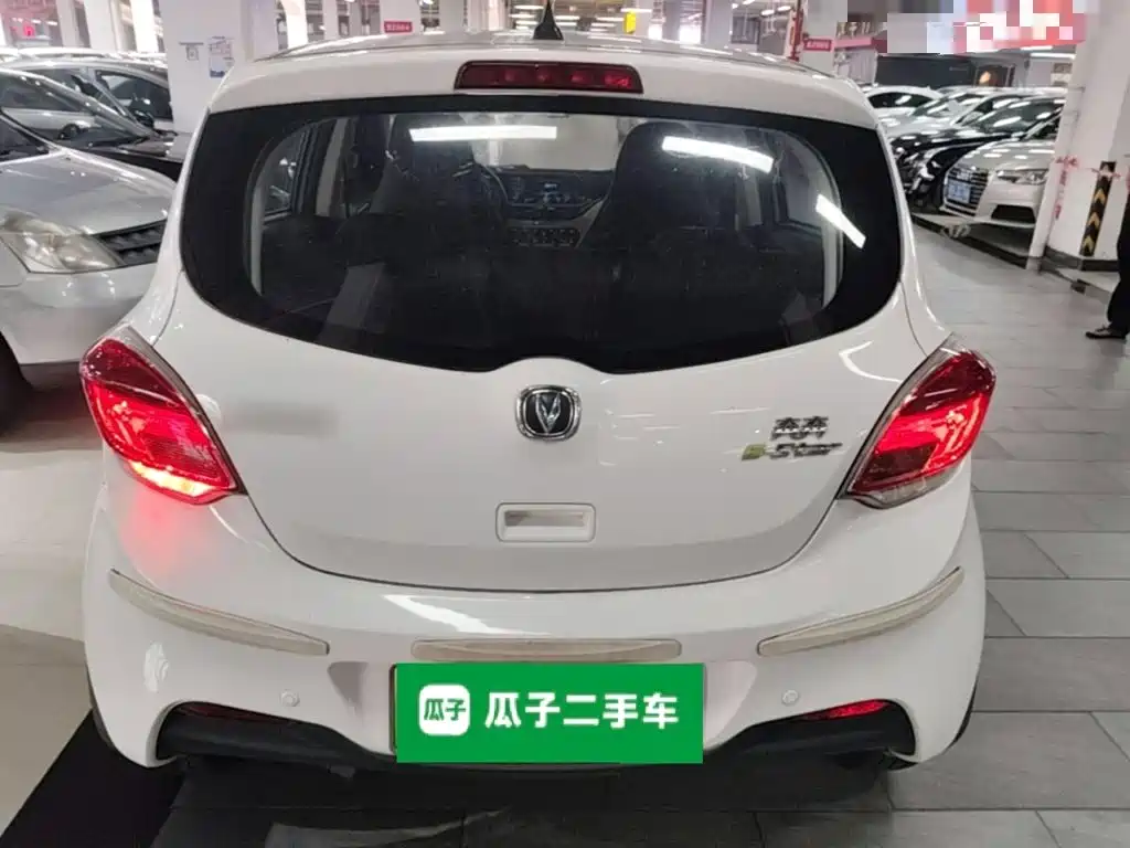 Changan Benben E-Star — миниатюра 6