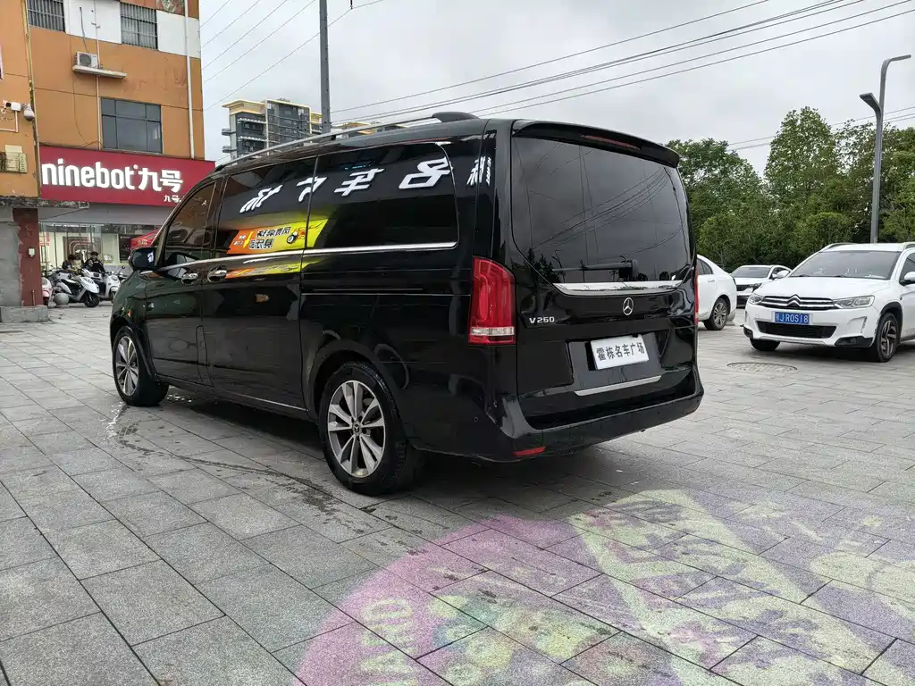 Mercedes-Benz V-Class V 2022 V 260
