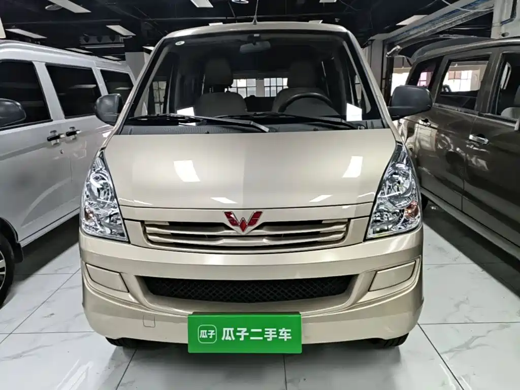Wuling Rongguang S — миниатюра 3