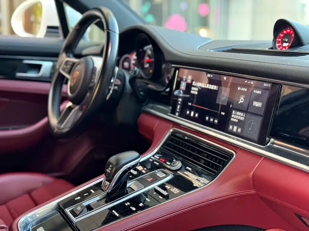 Porsche Panamera — миниатюра 9