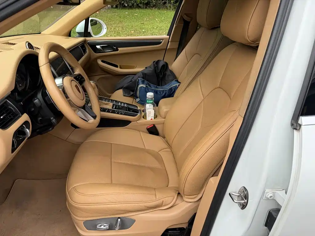 Porsche Macan — миниатюра 8