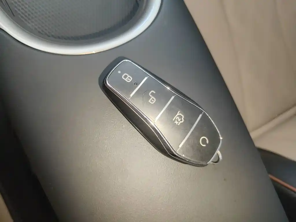 BYD Dolphin — миниатюра 9