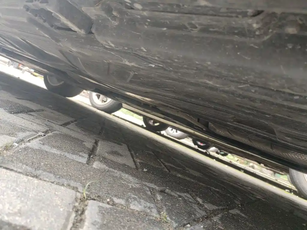 Mercedes-Benz E-Class id 4622383 из Китая 14