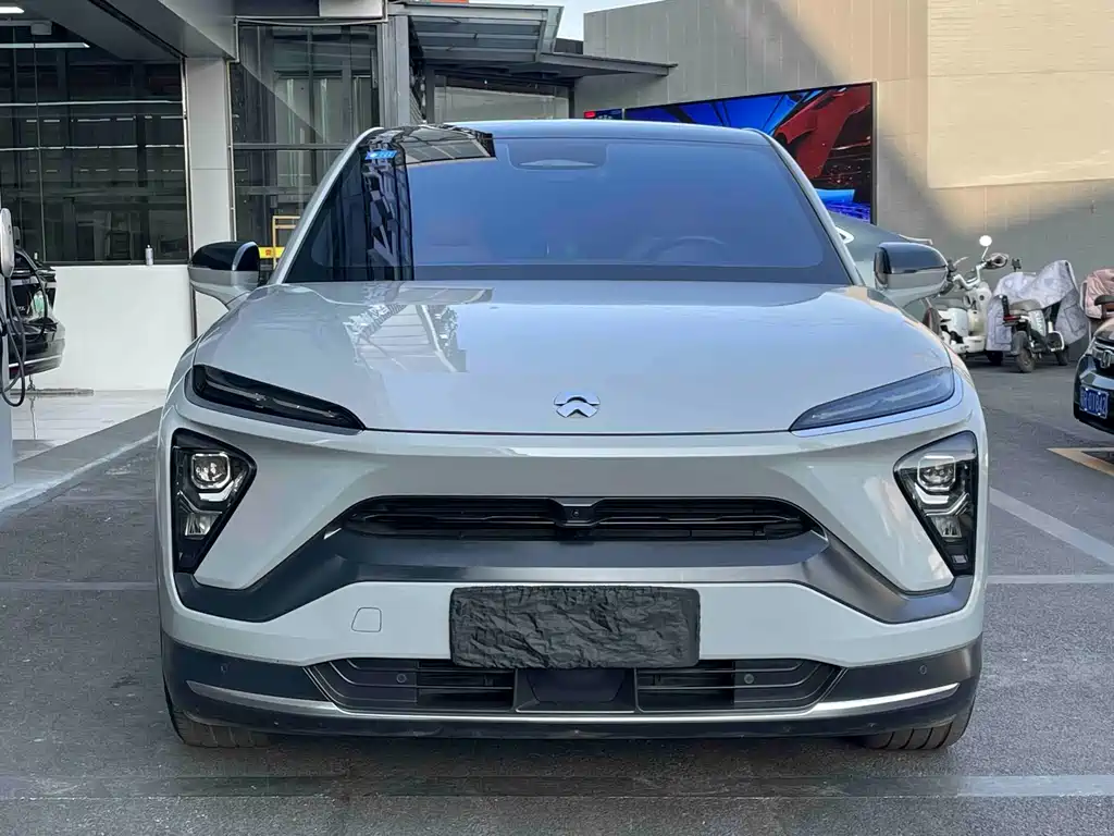 NIO NIO EC6