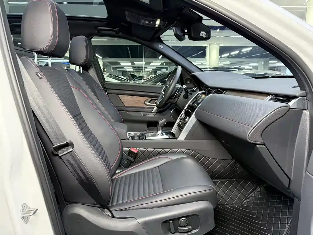 LAND ROVER DISCOVER SPORTS