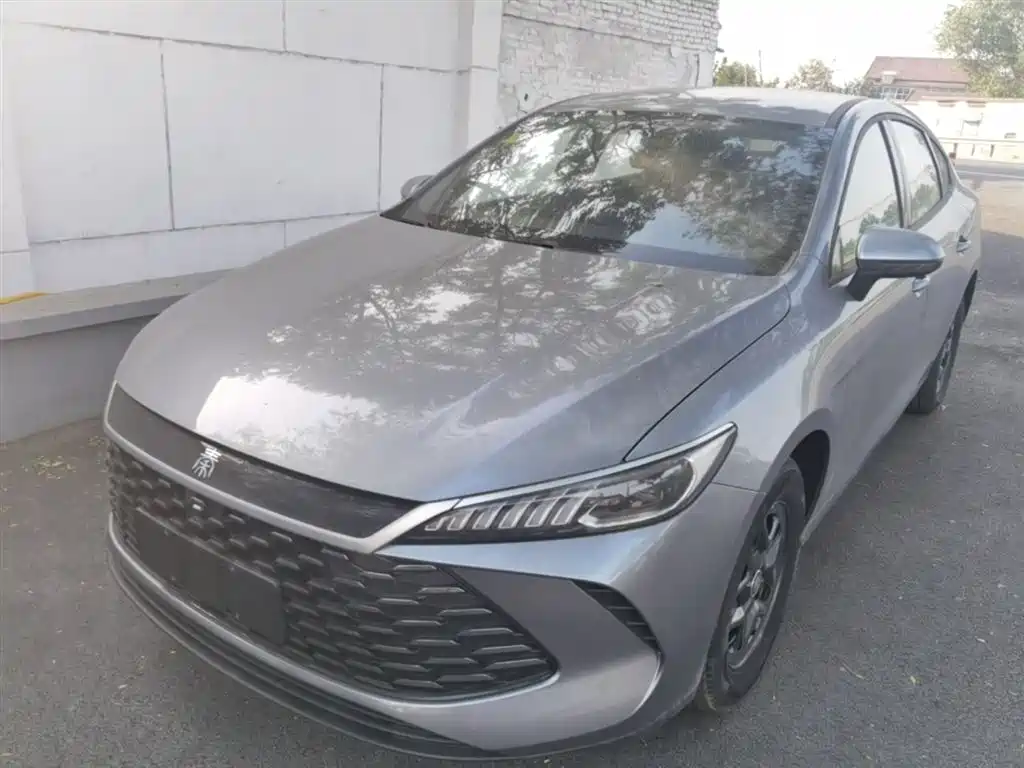 BYD Qin Plus PLUS 2025 DM-i Smart Drive 128KM