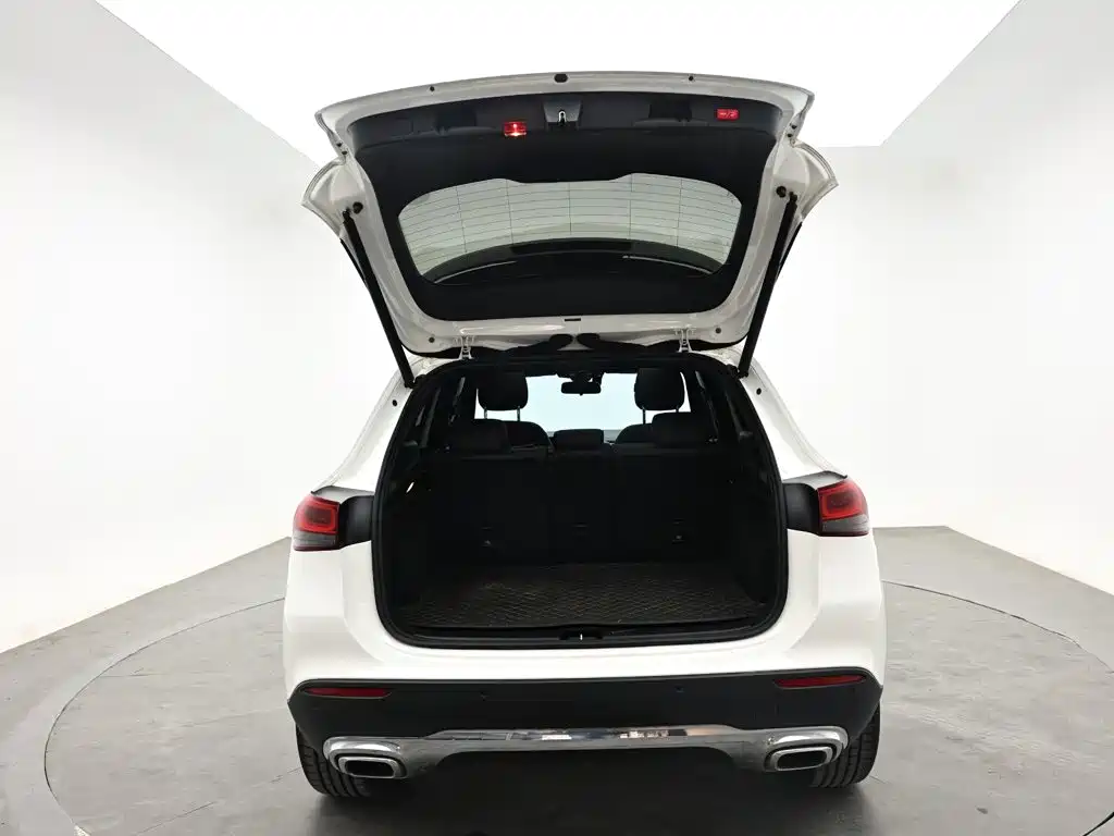 Mercedes-Benz GLA — миниатюра 6