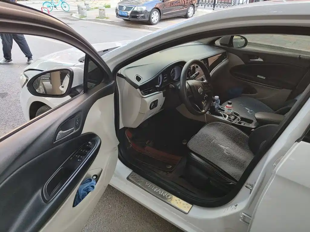 Buick Verano — миниатюра 17