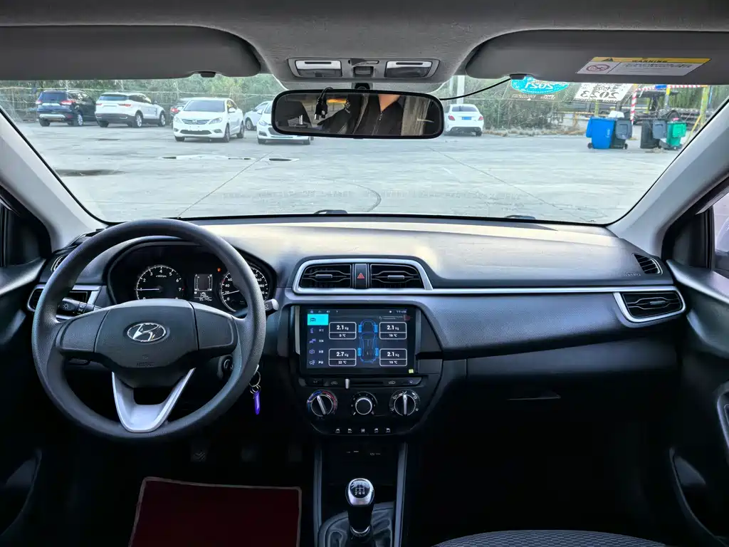 Hyundai Verna — миниатюра 9