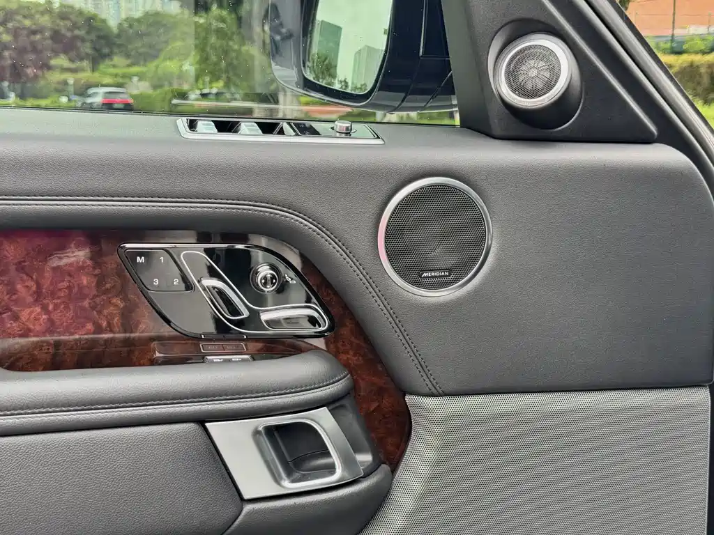 Land Rover Range Rover 2021 3.0 L6