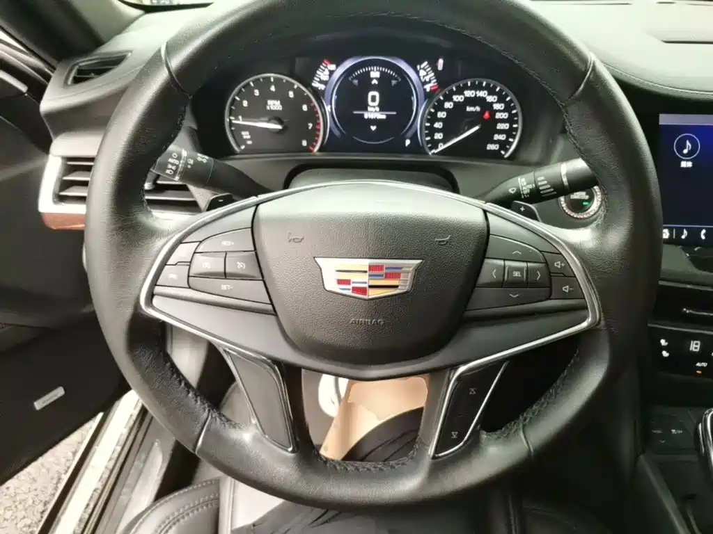 Cadillac CT6 — миниатюра 11