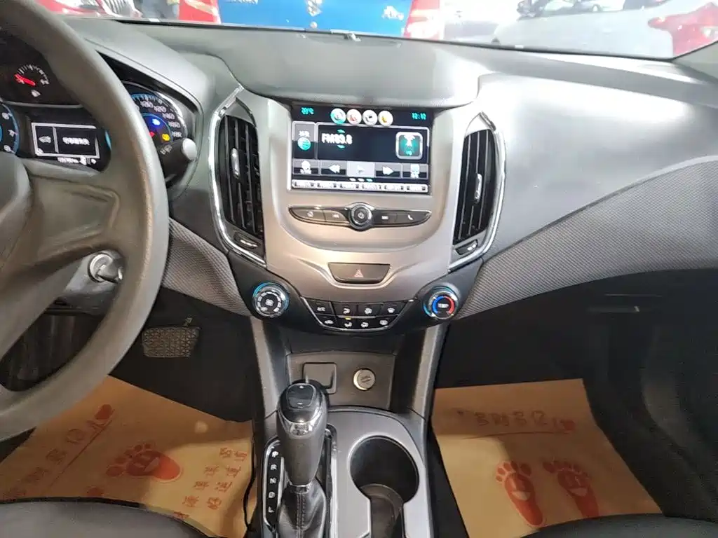 Chevrolet Cruze — миниатюра 13