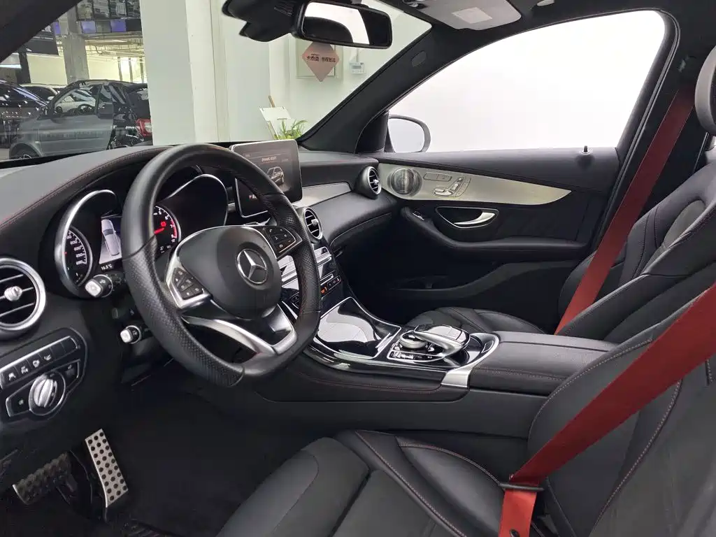Mercedes-Benz GLC AMG — миниатюра 18