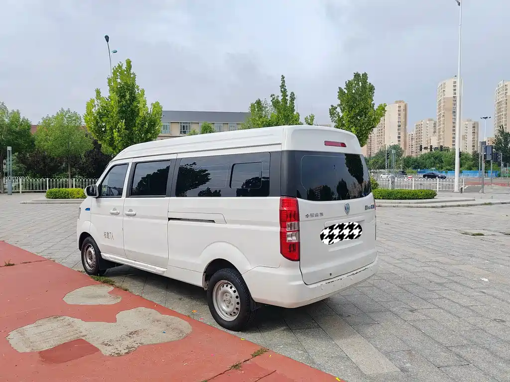 Jinbei Hiace EV — миниатюра 7