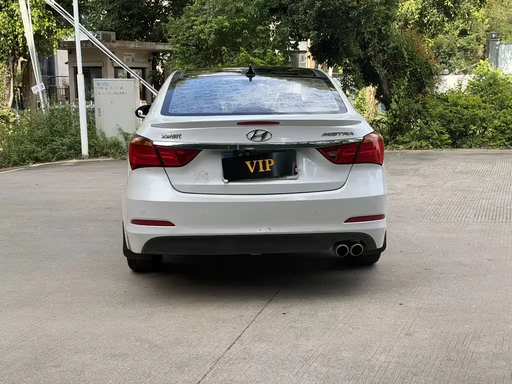 Hyundai Mistra — миниатюра 3