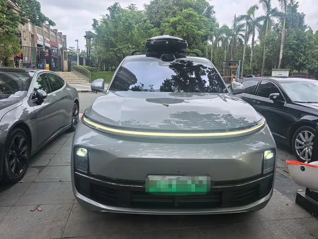 Li Auto Li L9 — миниатюра 2