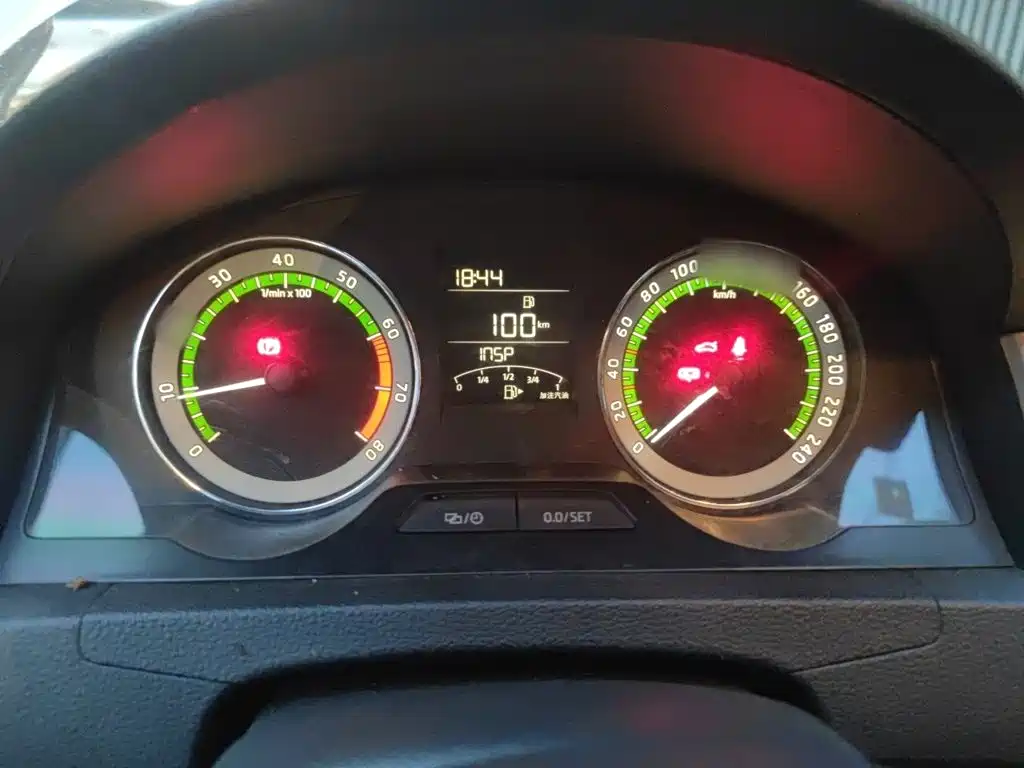 Skoda Rapid — миниатюра 4