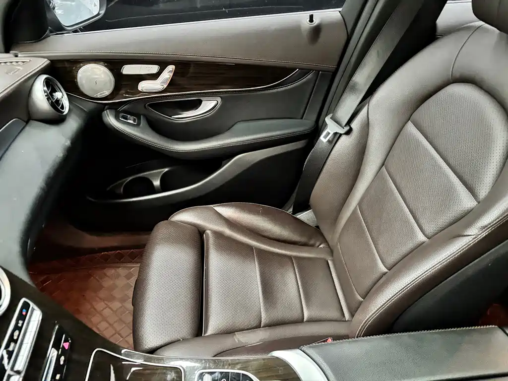 Mercedes-Benz GLC — миниатюра 7