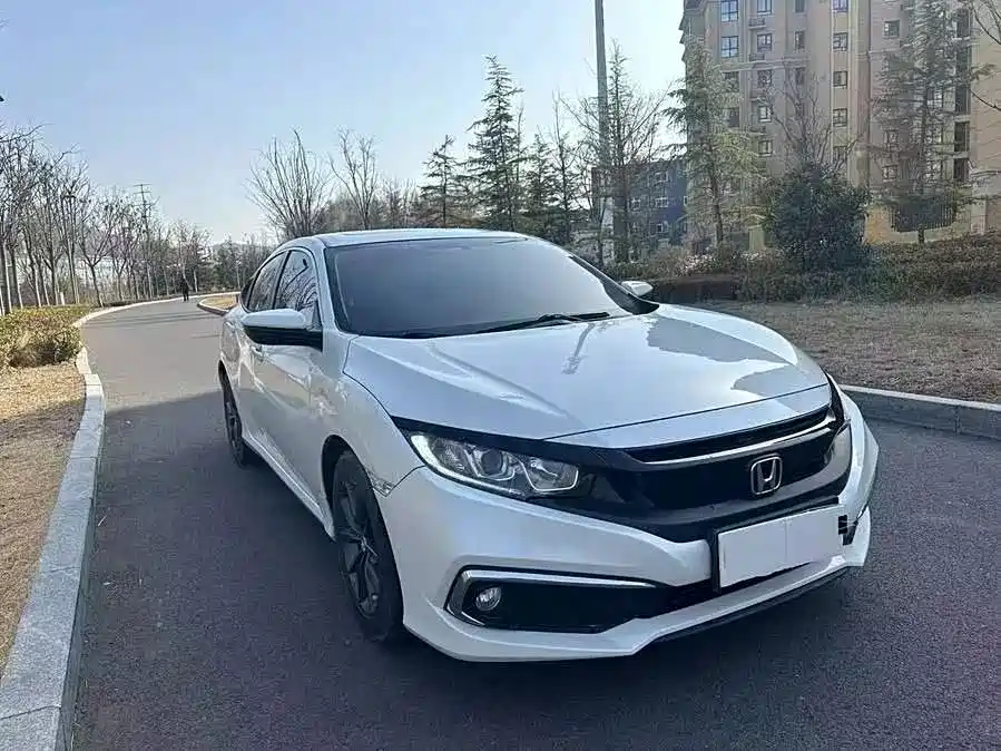 Honda Civic — миниатюра 3