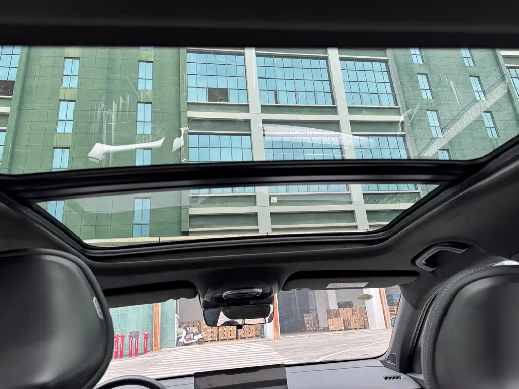 GEELY AUTOMOBILE XINGRUI