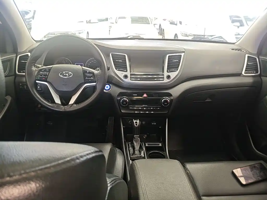 Hyundai Tucson — миниатюра 10