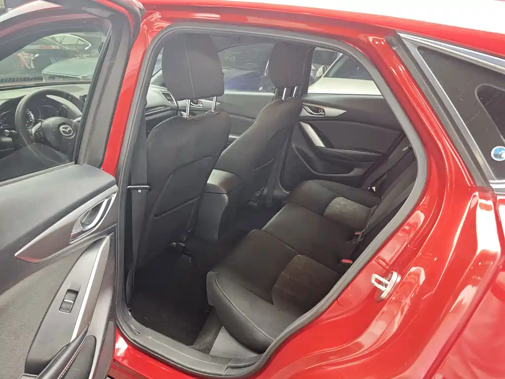 Mazda CX-4 — миниатюра 7