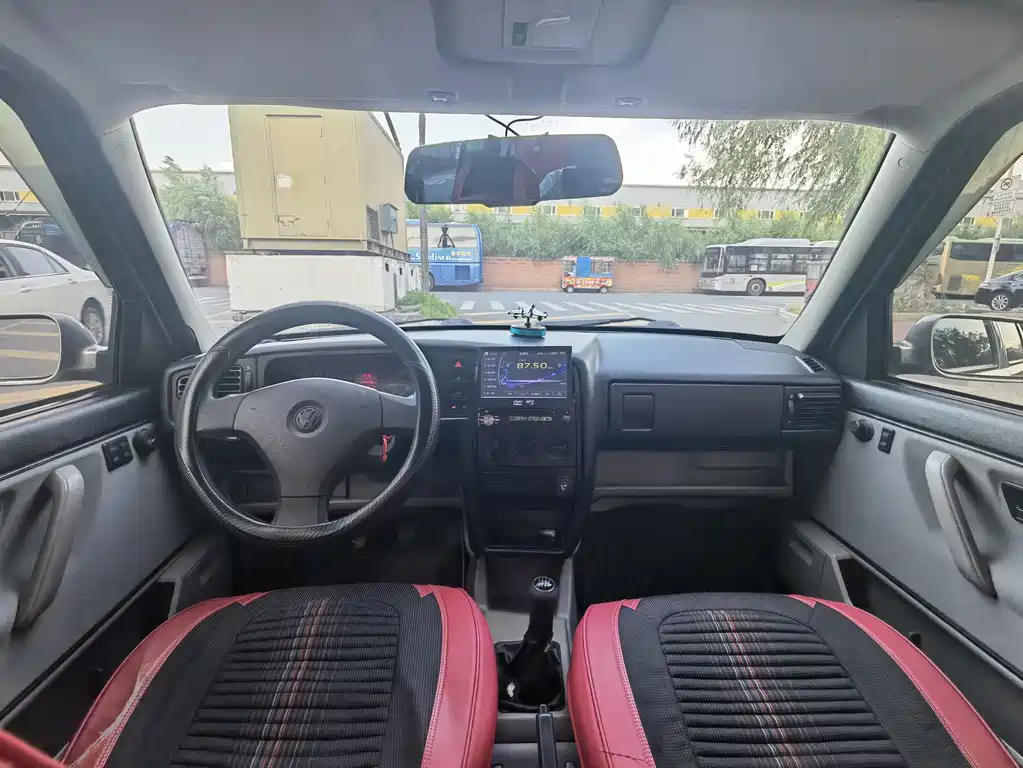 Volkswagen Jetta 2012 1.6L