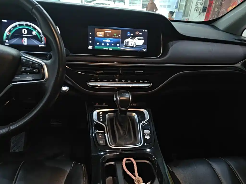 GAC Motor Trumpchi M6 — миниатюра 10