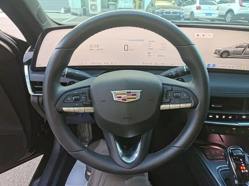 Cadillac CT5 — миниатюра 11