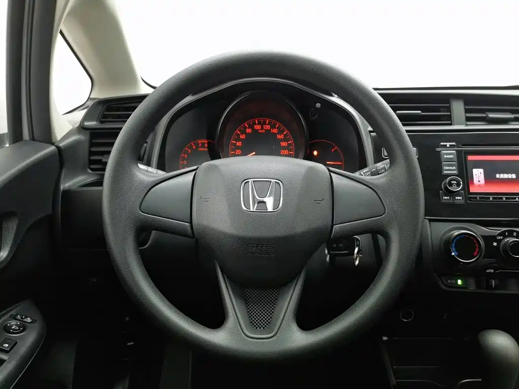 Honda Fit — миниатюра 11