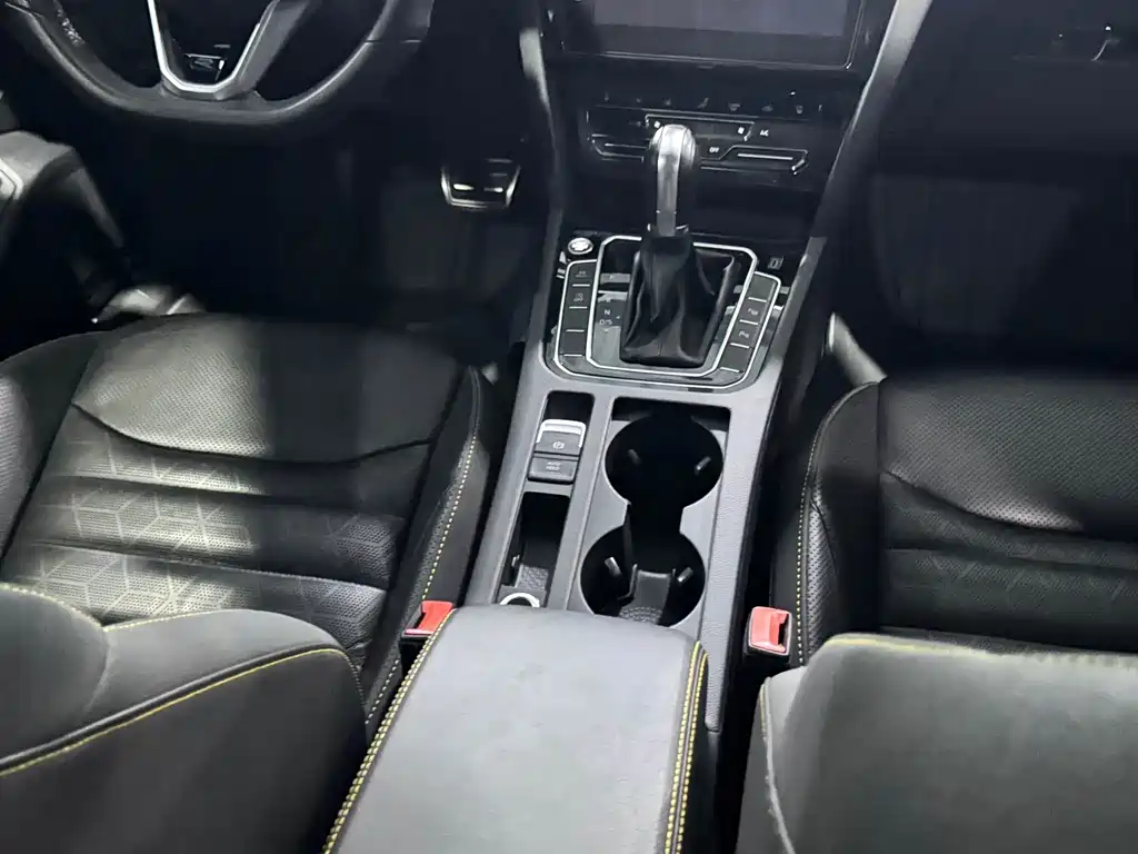 Volkswagen CC — миниатюра 10
