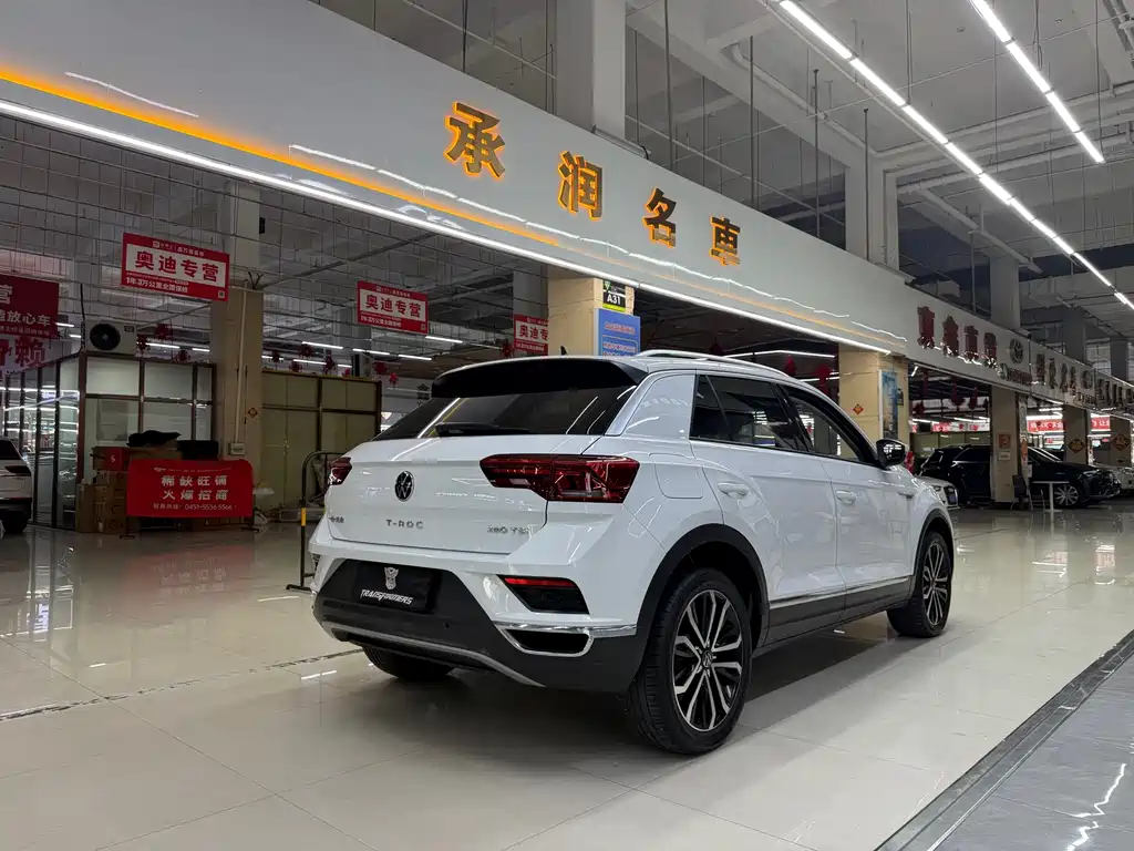 Volkswagen T-Roc — миниатюра 5