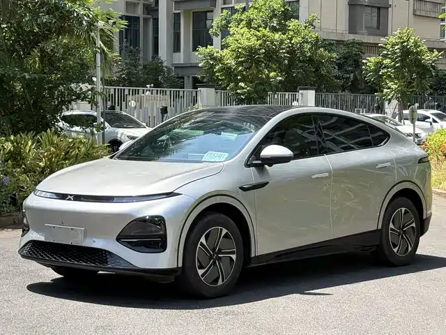 2025 Xpeng G6