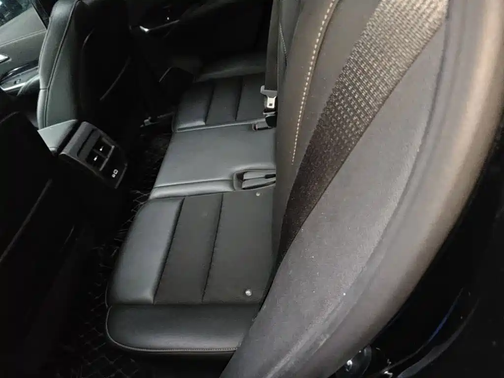 Cadillac XT4 — миниатюра 17