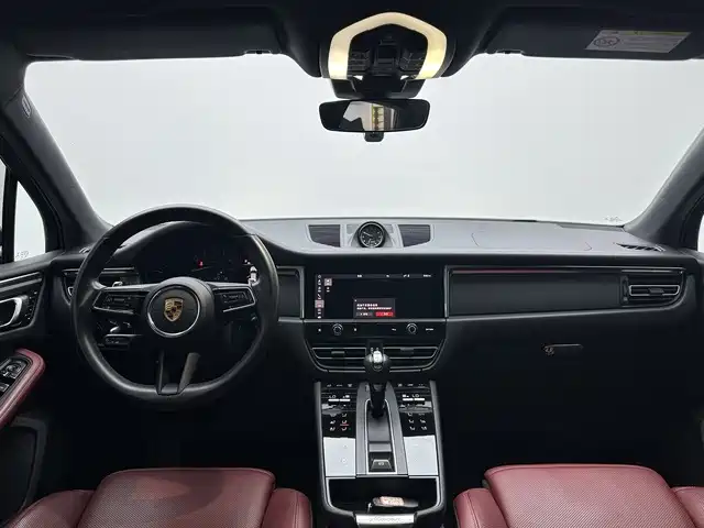 Porsche Macan — миниатюра 12