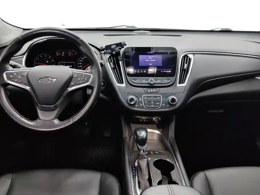 Chevrolet Malibu XL — миниатюра 12