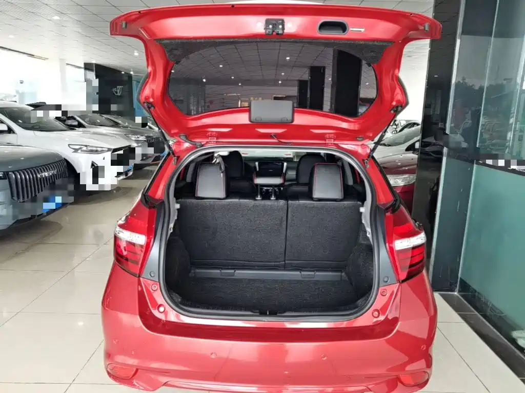 Toyota Vios FS — миниатюра 19