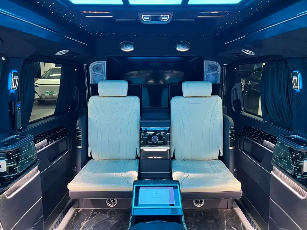 MERCEDES-BENZ V CLASS