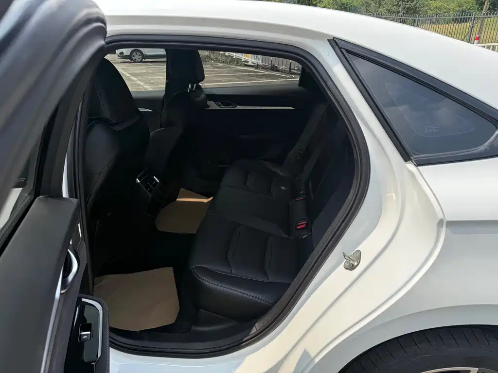 Geely Xingrui — миниатюра 7