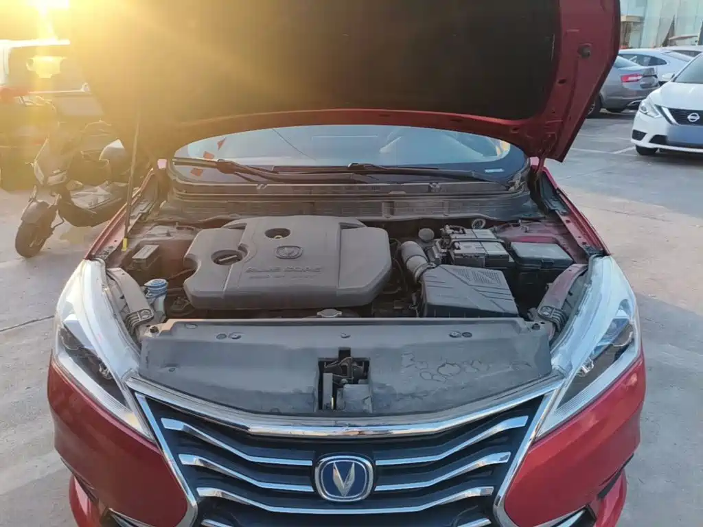 Changan Eado DT — миниатюра 20