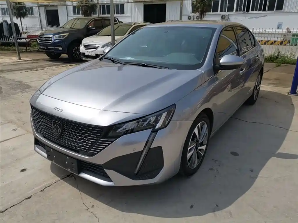 Peugeot 408 2023