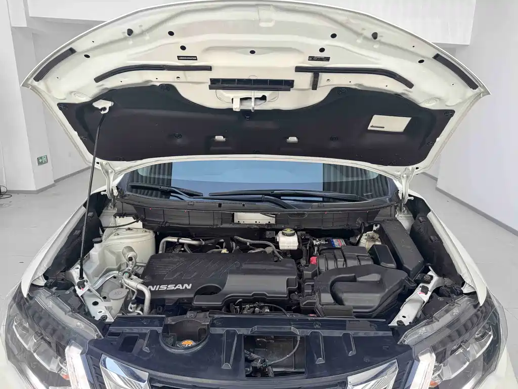 Nissan X-Trail — миниатюра 19